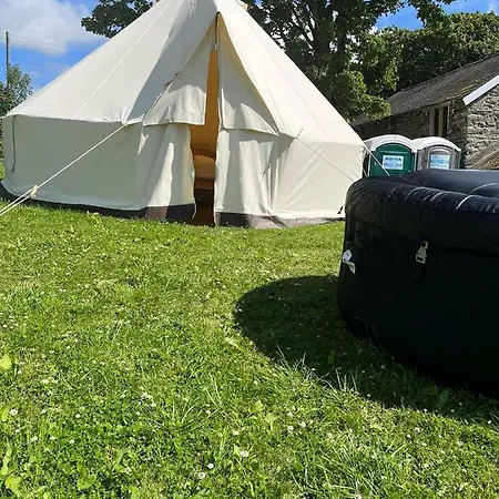 Tipi - Pengarreg Hotel Aberystwyth Exterior photo